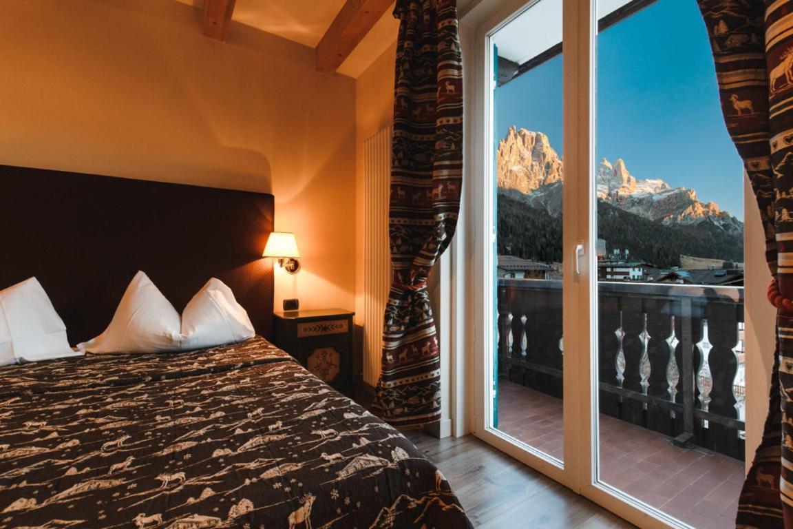 Hotel Savoia Dal 1924 San Martino Di Castrozza Kültér fotó