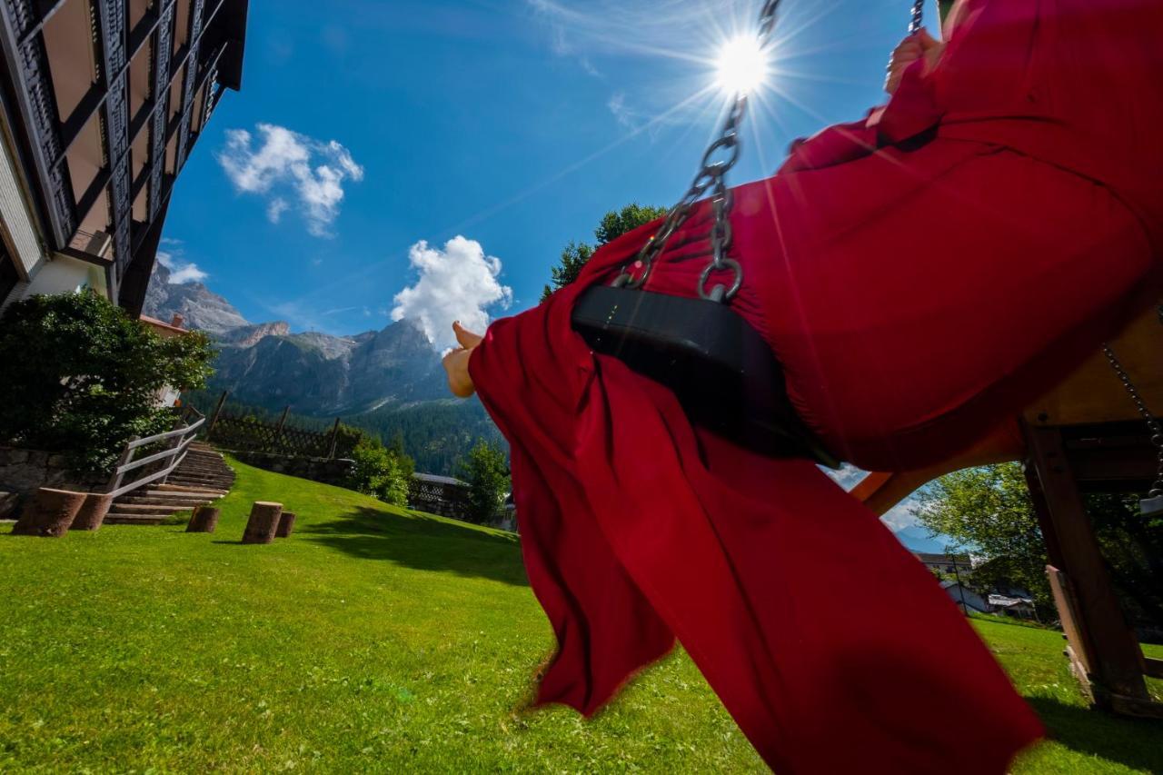 Hotel Savoia Dal 1924 San Martino Di Castrozza Kültér fotó